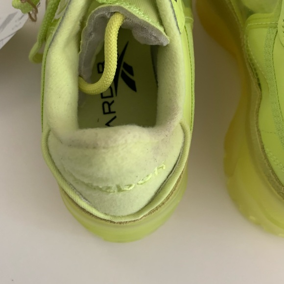 Cardi B Reebok - Picture 7 of 9